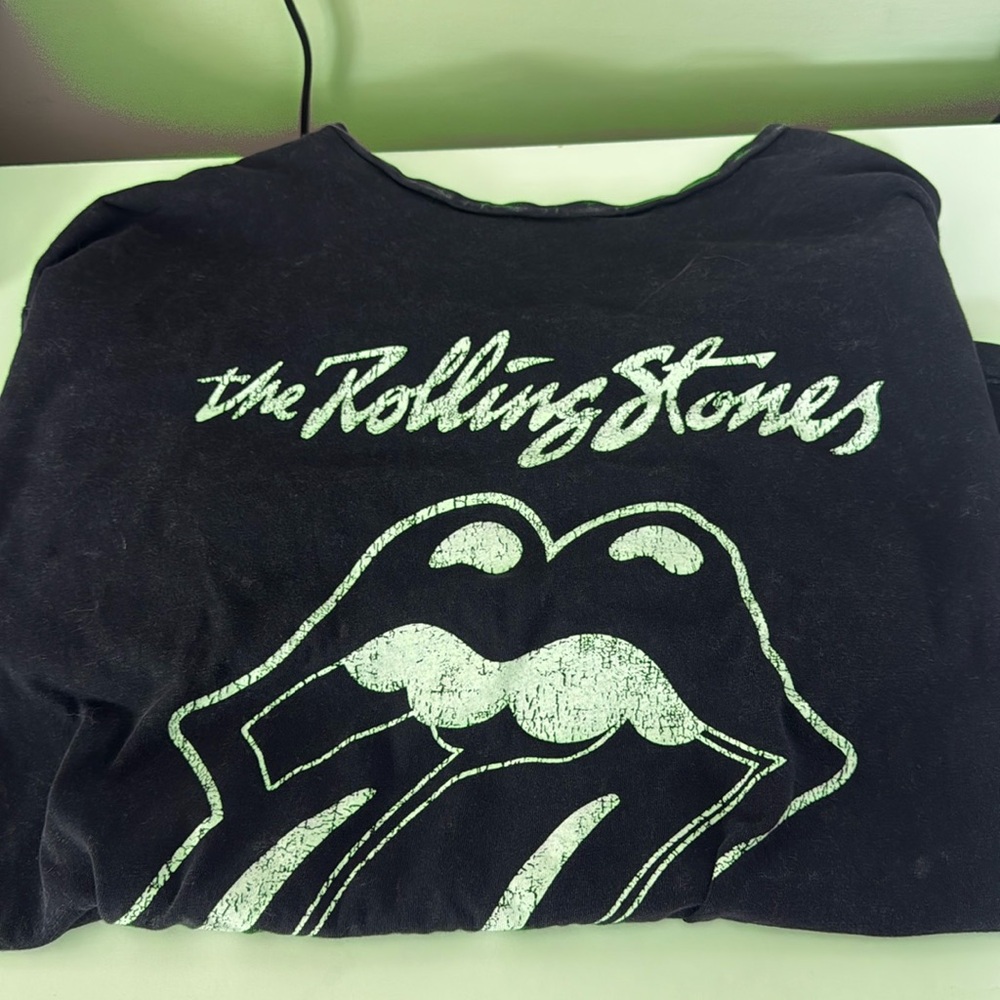 Rolling stone t shirt
